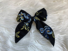 Load image into Gallery viewer, Blue Floral Fable Hair Bow