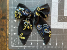 Load image into Gallery viewer, Blue Floral Fable Hair Bow