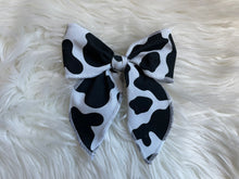 Load image into Gallery viewer, Cow Print Fable Hair Bow