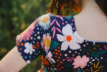 Load image into Gallery viewer, Blue Floral Design with Navy